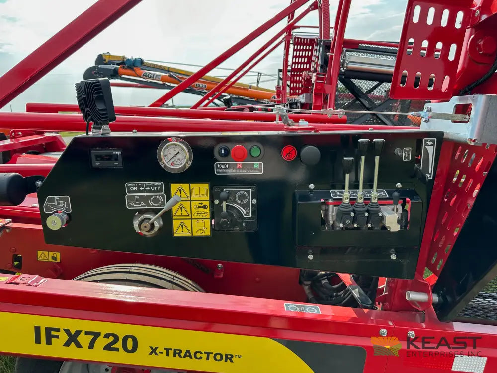Anderson IFX720 Inline Bale Wrapper – Custom Operator Elite Wraps 6’ Bales Fast Pusher System Bale Wrappers
