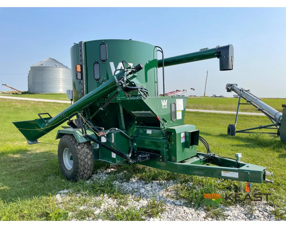Art’s Way 6140 Grinder Mixer – 140 Bushel Tank 20’’ Hammer Mill Feed Auger Grinder Mixers