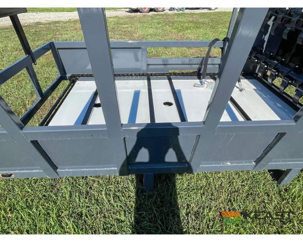 Art’s Way 864 Bale Processor – Handles Round and Square Bales 160 Cu Ft Bale Processors