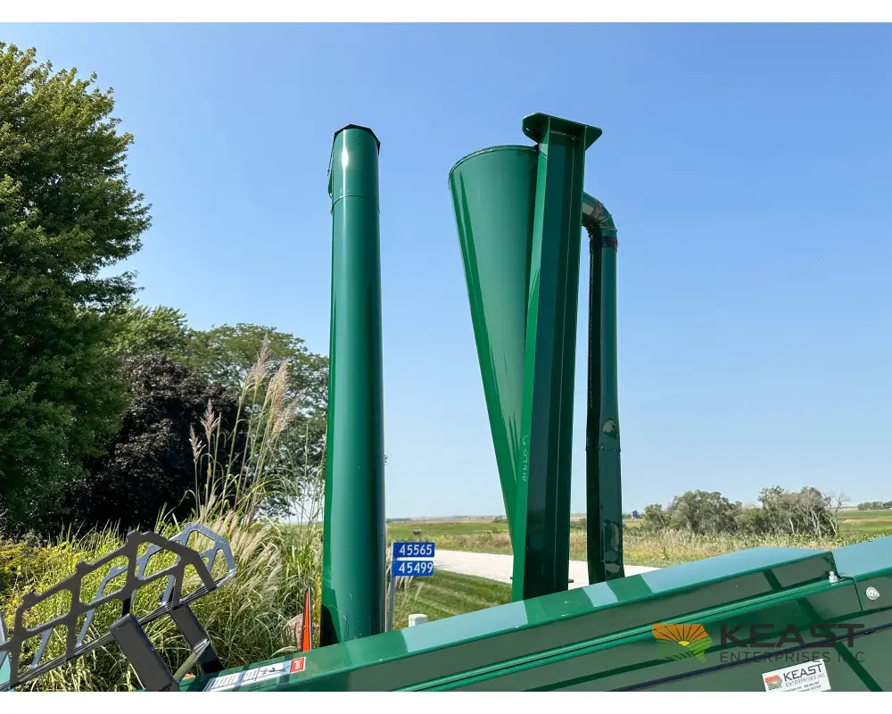 Art’s Way PHM26 Portable Hammer Mill – 26’’ Hammer Mill Feed Auger Hammer Mill