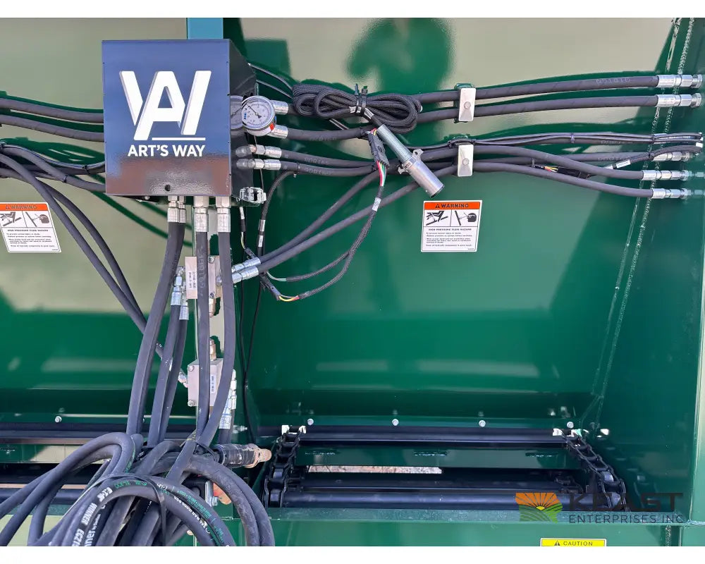 Art’s Way X900 Manure Spreader – 909 Cu Ft Heaped Capacity Vertical Beaters Manure Spreaders