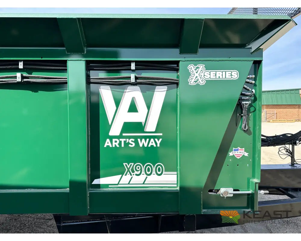 Art’s Way X900 Manure Spreader – 909 Cu Ft Heaped Capacity Vertical Beaters Manure Spreaders
