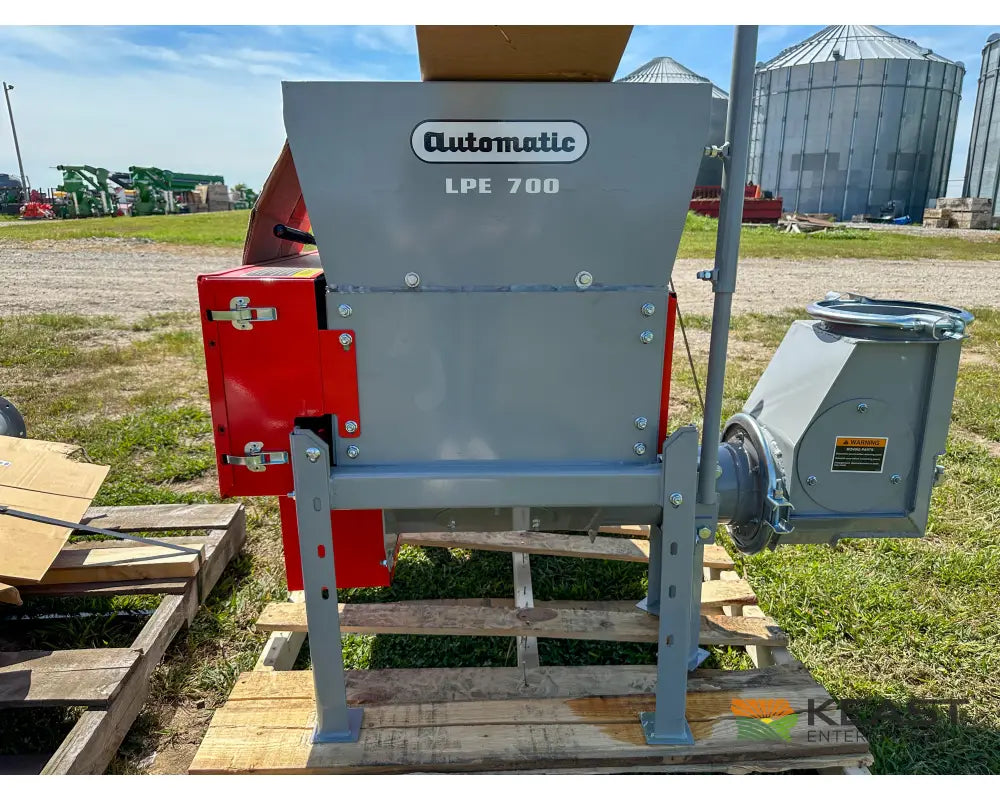 Automatic LPE700 Electric Roller Mill 10 HP Motor Up to 700 Bushels Per Hour Roller Mills