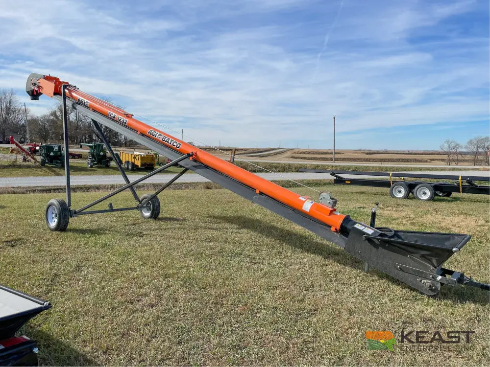 Batco 1232 Electric Belt Conveyor – 32′ Length 12″ Belt Up to 2,400 BPH Capacity Conveyors