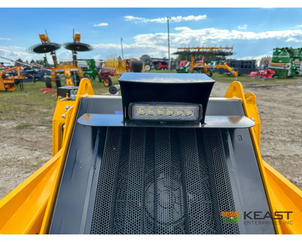 Baumalight TRL630Y Tracked Mini Skid Steer 2-Speed Hydrostat 23 hp Diesel Mini Skid Steer