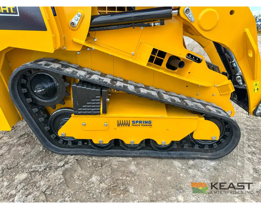 Baumalight TRL630Y Tracked Mini Skid Steer 2-Speed Hydrostat 23 hp Diesel Mini Skid Steer