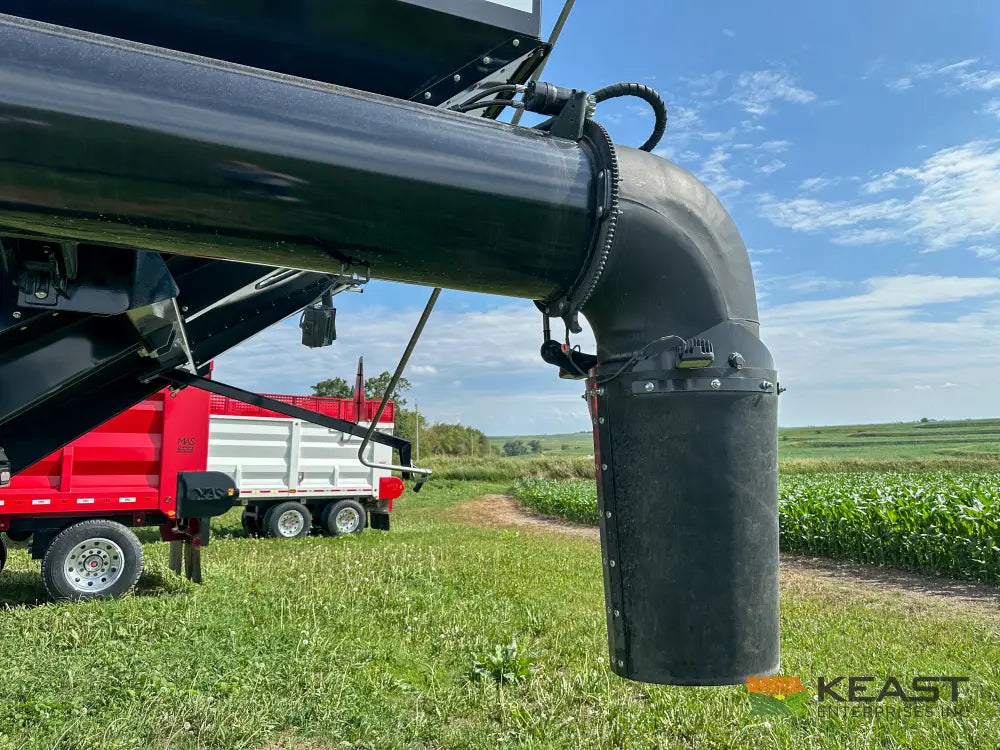 Brandt 1120XT Grain Cart - 1,100 Bushel Capacity Roll Tarp 20’’ Discharge Scales Grain Carts