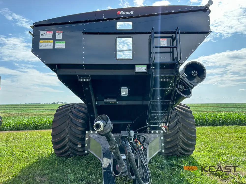 Brandt 1120XT Grain Cart - 1,100 Bushel Capacity Roll Tarp 20’’ Discharge Scales Grain Carts
