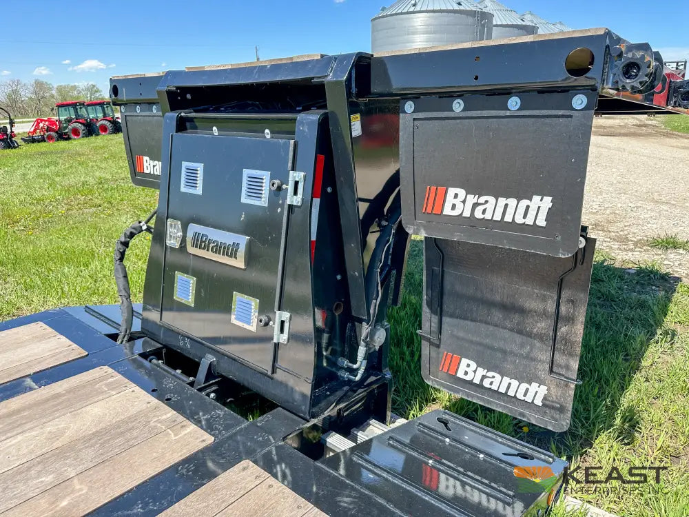Brandt H450 45 Ton On-Highway RGN Trailer - 33’ 6’’ Deck Well 17’’ Deck Height Trailers