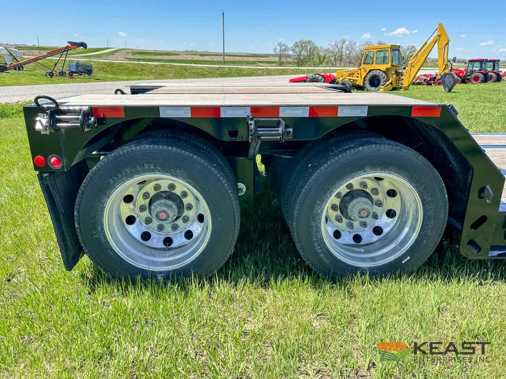 Brandt H450 45 Ton On-Highway RGN Trailer - 33’ 6’’ Deck Well 17’’ Deck Height Trailers