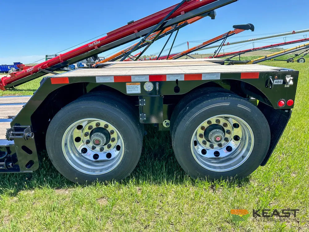 Brandt H450 45 Ton On-Highway RGN Trailer - 33’ 6’’ Deck Well 17’’ Deck Height Trailers