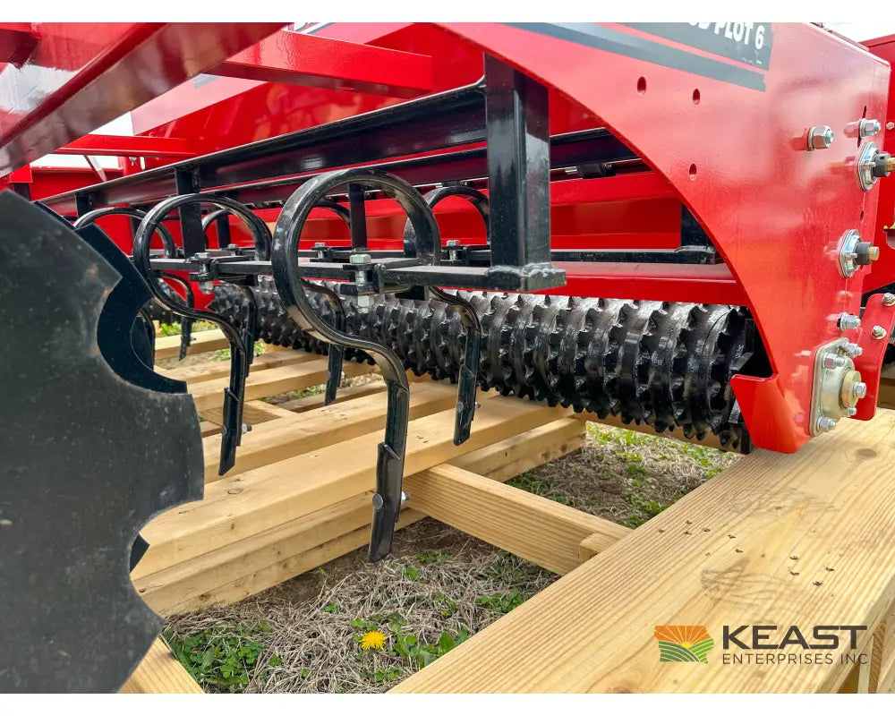 Brillion FPSB-6 6’ 3-Point Food Plot Seeder – 2.62 + 2.62 Bu Seed Boxes Drills and Seeders