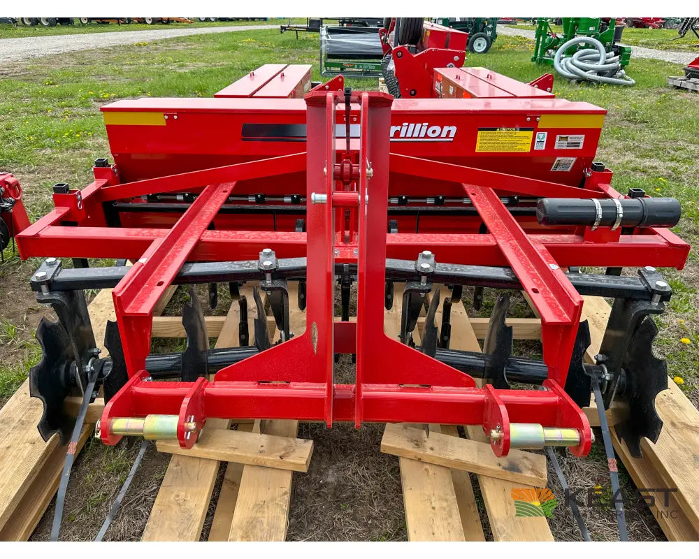 Brillion FPSB-6 6’ 3-Point Food Plot Seeder – 2.62 + 2.62 Bu Seed Boxes Drills and Seeders