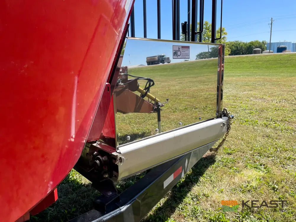 Cloverdale 420T Feed Wagon - 498 Cu Ft Capacity WeighTronix Scale Feed Wagons