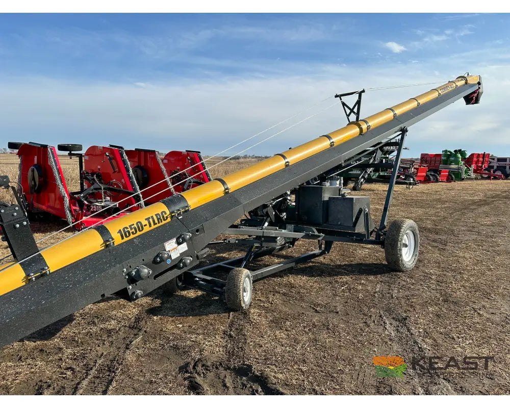 ConveyAll 1650 Railcar Unload Conveyor - 4.5’’ Tall Hopper 16’’ Tube 50’ Length Conveyors