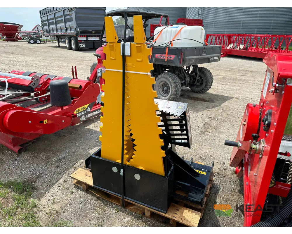 Danuser Intimidator Tree Puller - 34’’ Jaw Opening 21,000 lbs Cylinder Force Tree Pullers