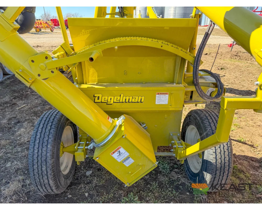 Degelman Renn RMC12 PTO Roller Mill 16’’ Rolls Discharge & Feed Augers Roller Mills