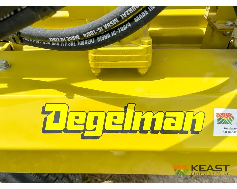 Degelman Renn RMC24 Roller Mill - 16’’x24’’ Rolls Feed Auger Discharge Auger Roller Mills