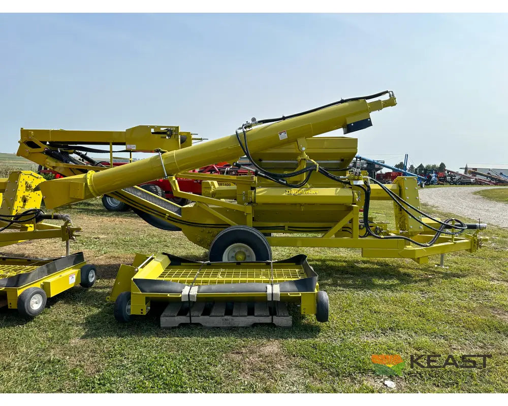 Degelman Renn RMC48 Roller Mill - PTO Drive Conveyor Discharge 16’’ x 48’’ Cast Rolls Roller Mills
