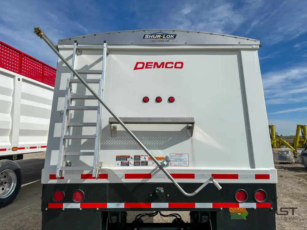 Demco 24’ Hopper Bottom Grain Trailer - 740 Bushel Heaped Capacity Roll Tarp Grain Trailers