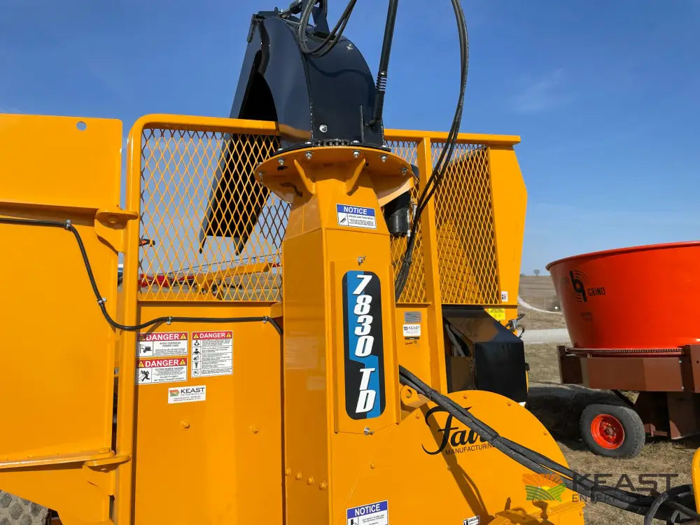 Fair 7830TD Bale Processor Integrated Fan and Blower Bale Processors