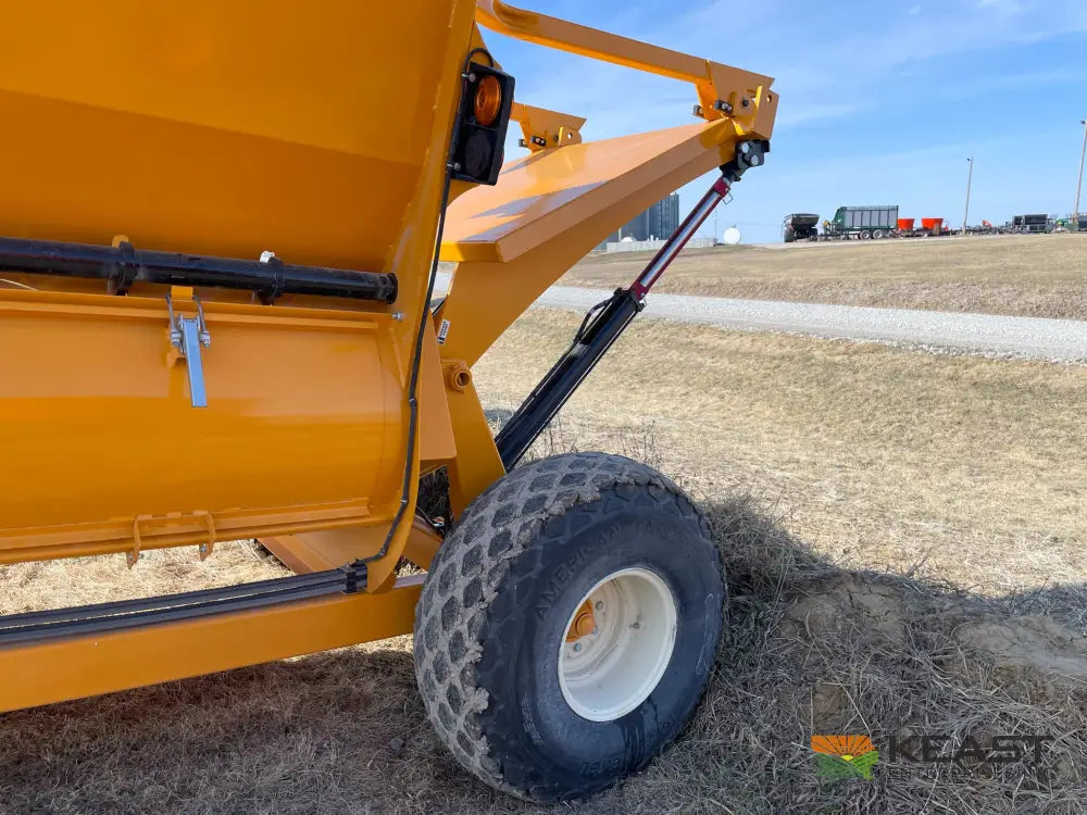Fair 7830TD Bale Processor Integrated Fan and Blower Bale Processors