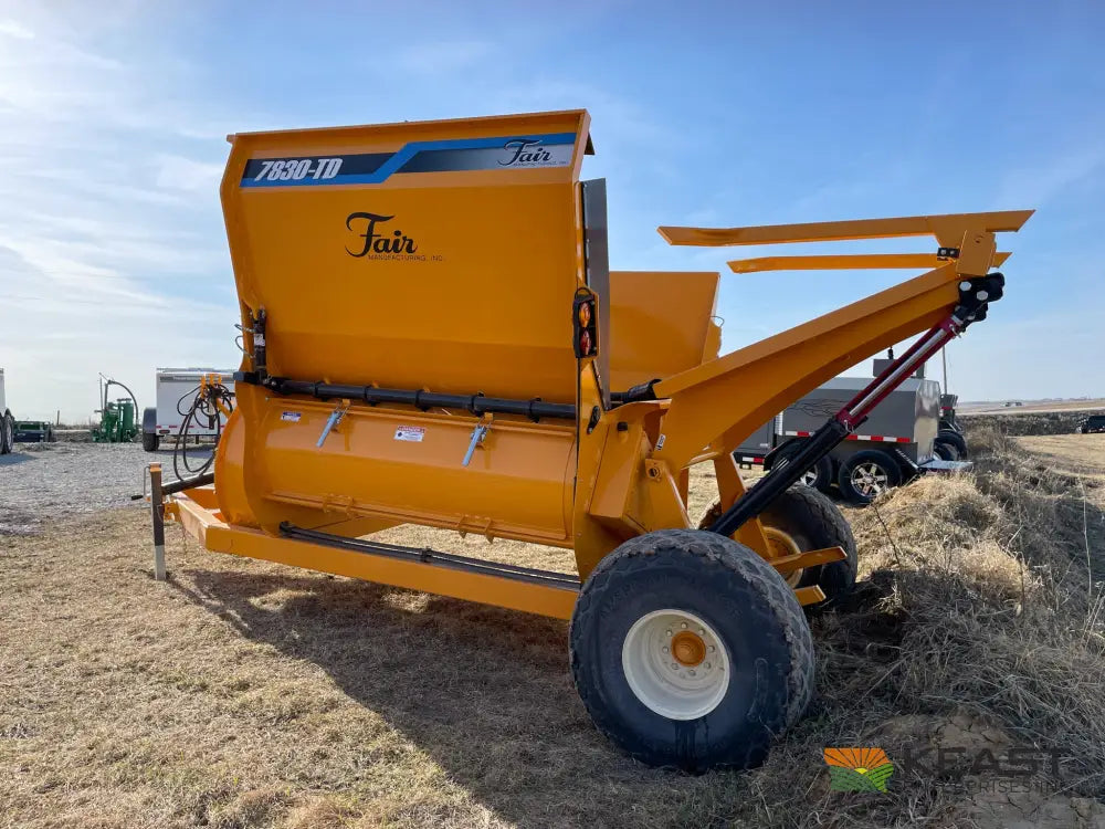 Fair 7830TD Bale Processor Integrated Fan and Blower Bale Processors