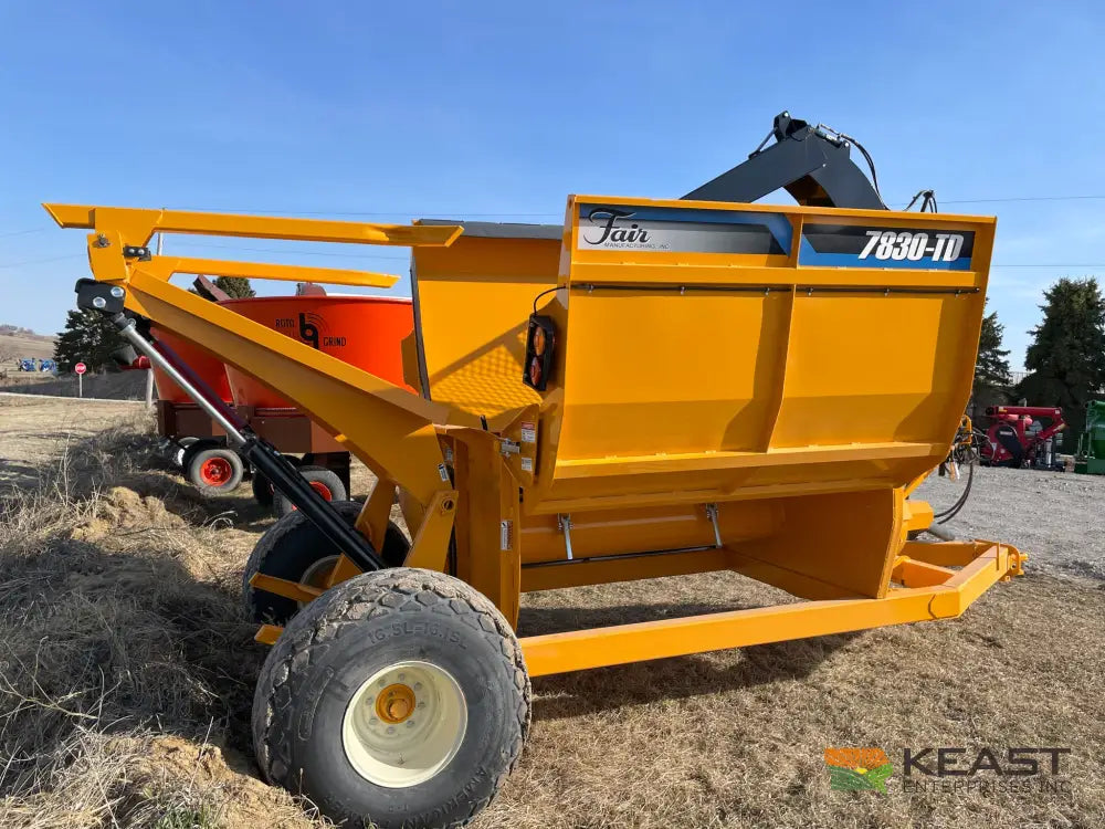 Fair 7830TD Bale Processor Integrated Fan and Blower Bale Processors