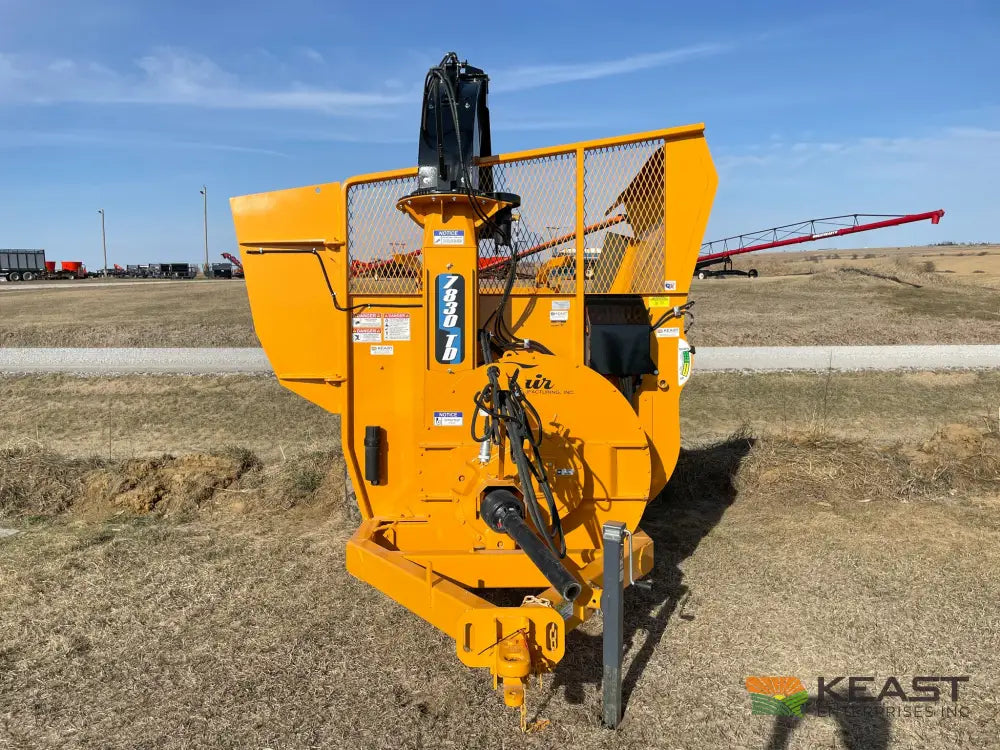 Fair 7830TD Bale Processor Integrated Fan and Blower Bale Processors