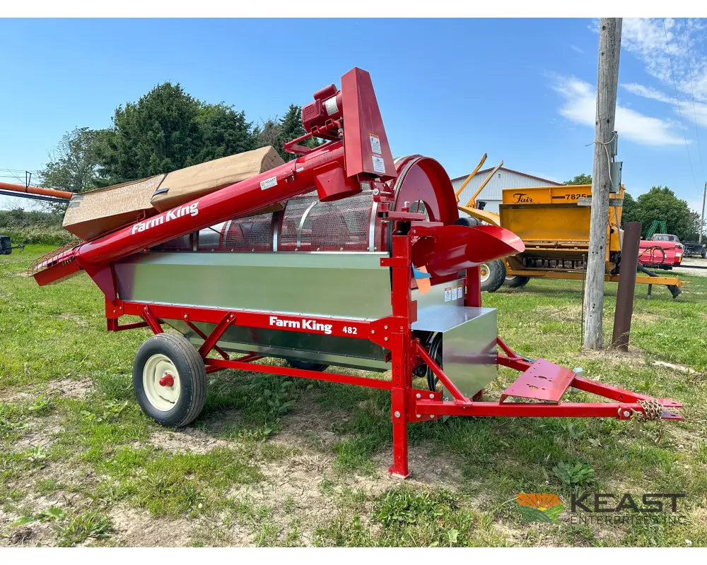 Farm King 482 Grain Cleaner - Up to 1,900 BPH Capacity Integrated Screens Grain Cleaner