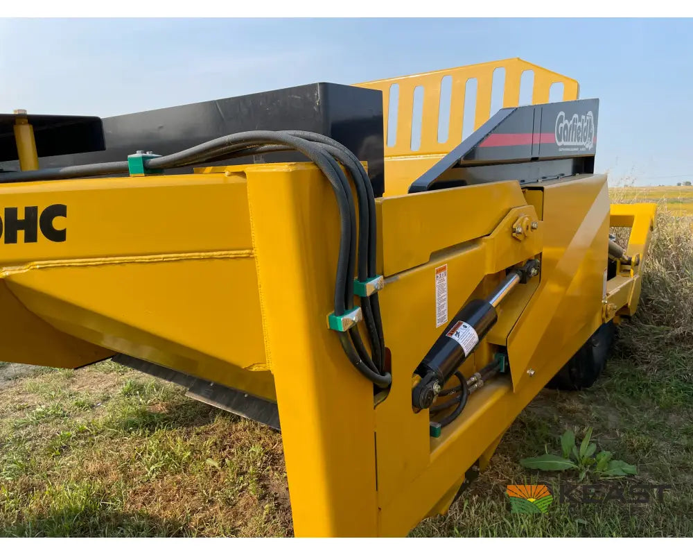 Garfield 1350HC 13 Yard Ejection Scraper 9’ Working Width Ejection Scrapers