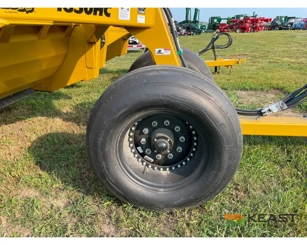 Garfield 1350HC 13 Yard Ejection Scraper 9’ Working Width Ejection Scrapers