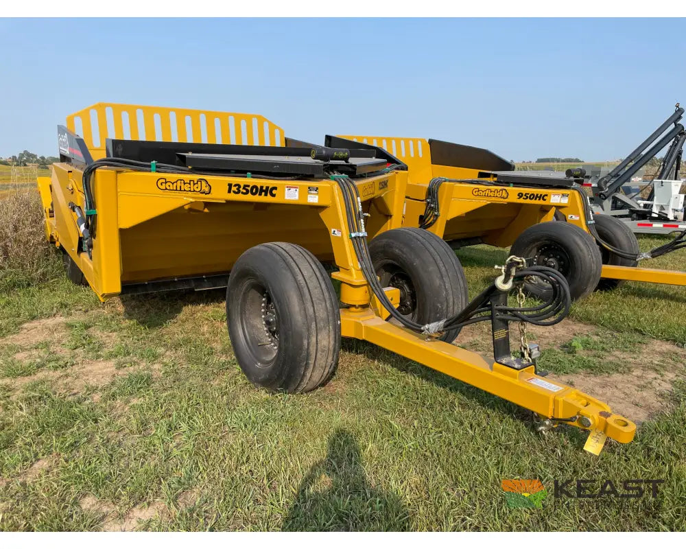 Garfield 1350HC 13 Yard Ejection Scraper 9’ Working Width Ejection Scrapers