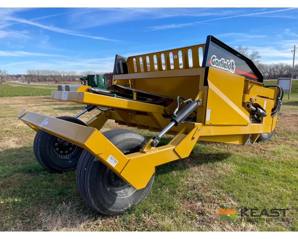 Garfield 950HC 9 Yard Ejection Scraper 7’ Working Width Ejection Scrapers