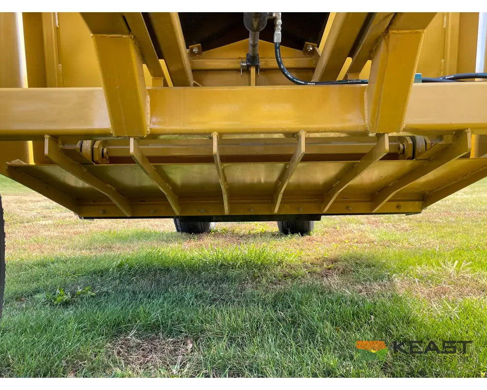 Garfield 950HC 9 Yard Ejection Scraper 7’ Working Width Ejection Scrapers
