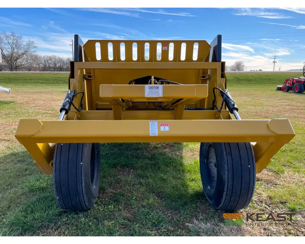 Garfield 950HC 9 Yard Ejection Scraper 7’ Working Width Ejection Scrapers