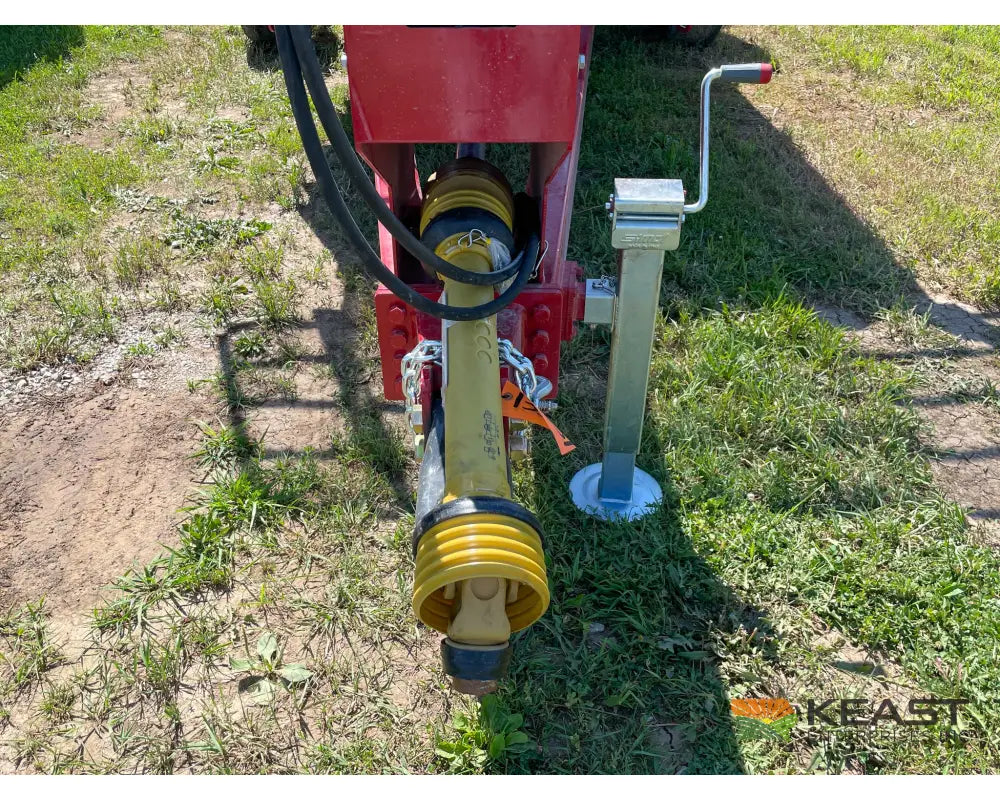 Hagedorn 5290 Manure Spreader - 540 Cu Ft Heaped Capacity 425/65R22.5 Tires Manure Spreaders