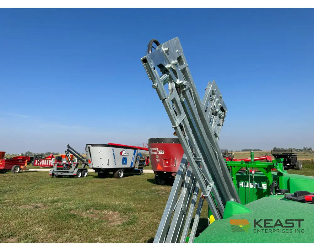 Hustler 1150 300 Gallon 3pt Field Sprayer - 40’ Boom 29 GPM PTO Pump Sprayers