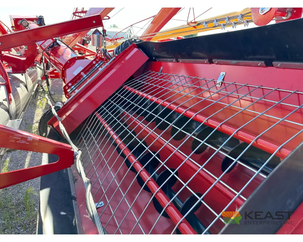 Hutchinson HX 13-114 Auger 13’’ x 114’ Swingaway Hopper Scissor Lift Augers