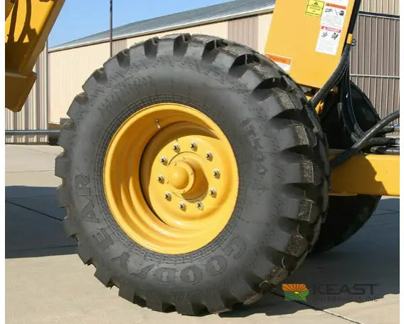 Icon AG13 13 Yard Ejection Scraper 8’ Working Width Replaceable Cutting Edge Ejection Scrapers