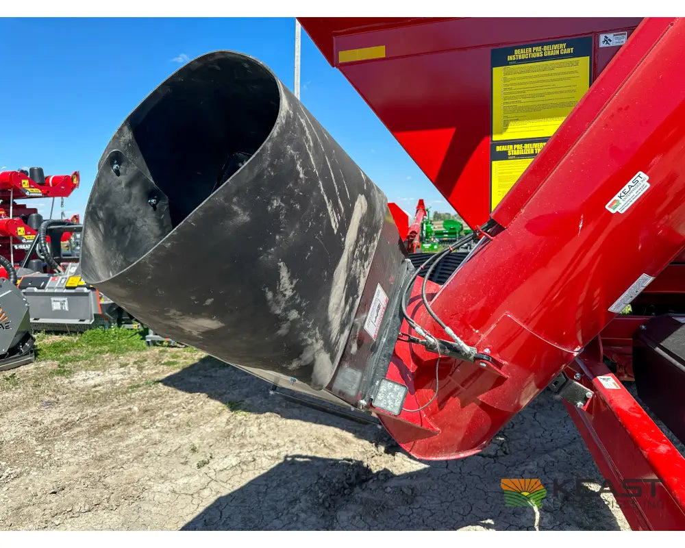 J&M 1522T Tracked Grain Cart 1,500 Bushel Capacity Roll Tarp 20’’ Discharge Scales Grain Carts