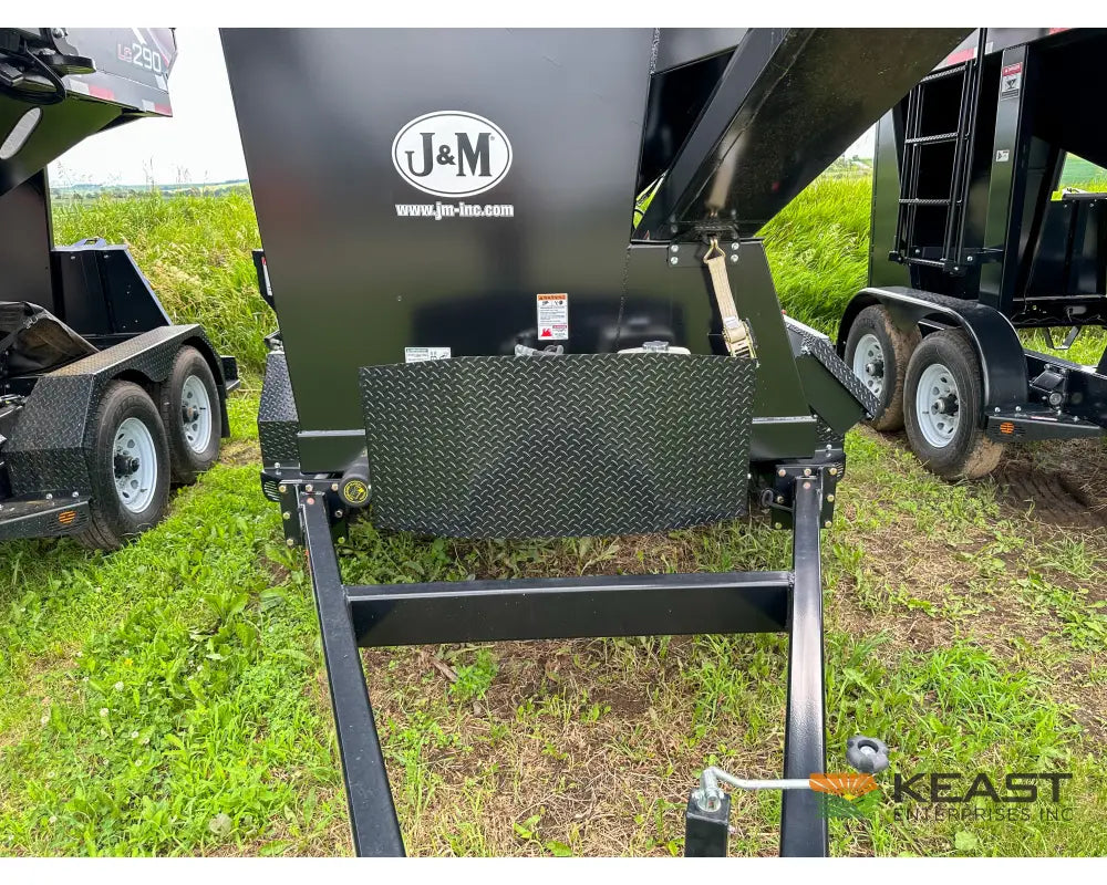 J&M LC390 Bulk Seed Tender - 390 Cu Ft Capacity Intercomp Scales Talc Kit Seed Tenders