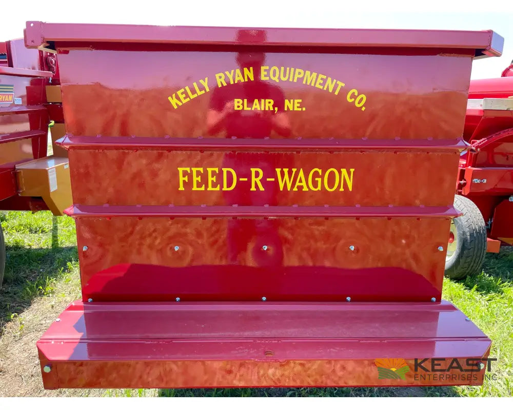 Kelly Ryan 4x10 Feed Wagon - 115 Bushel Capacity 48’’ Discharge Height Fuel Trailers