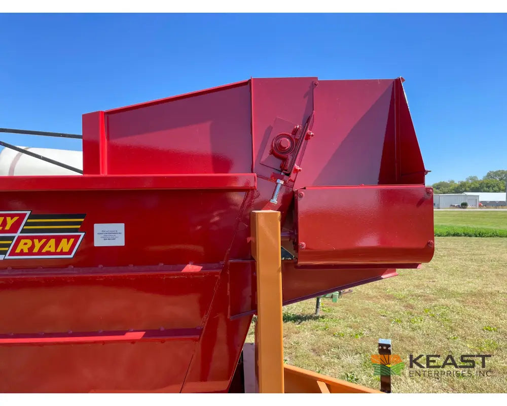 Kelly Ryan 4x10 Feed Wagon Scales 115 Bushel Capacity 48’’ Discharge Height Feed Wagons