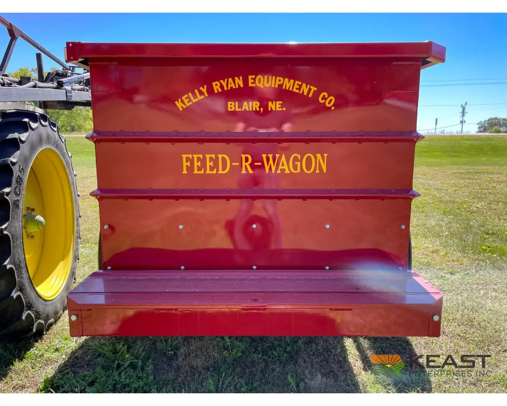 Kelly Ryan 4x10 Feed Wagon Scales 115 Bushel Capacity 48’’ Discharge Height Feed Wagons