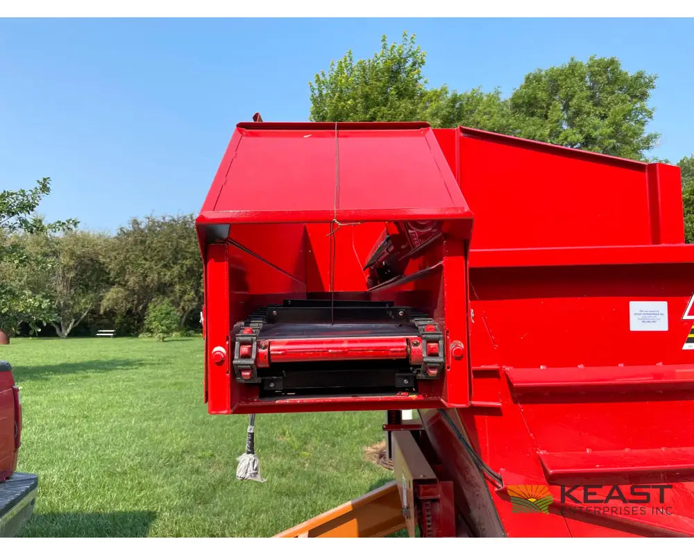 Kelly Ryan 5x12 Feed Wagon - 190 Bushel Capacity 48’’ Discharge Height Leaf Springs Fuel Trailers