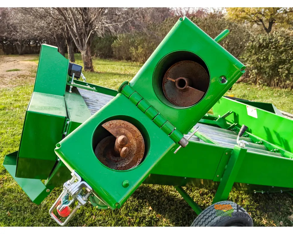 Kwik Kleen 772 Grain Cleaner - Up to 2,500 BPH Capacity Hydraulic Drive Grain Cleaner