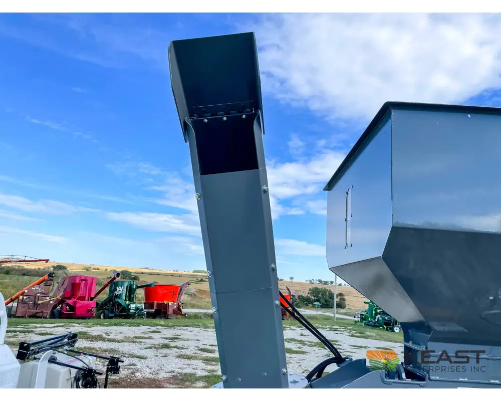 Lankota Corn Cracker Hammer Mill - Up to 2,600 BPH Capacity Hydraulic Chute Control Hammer Mill