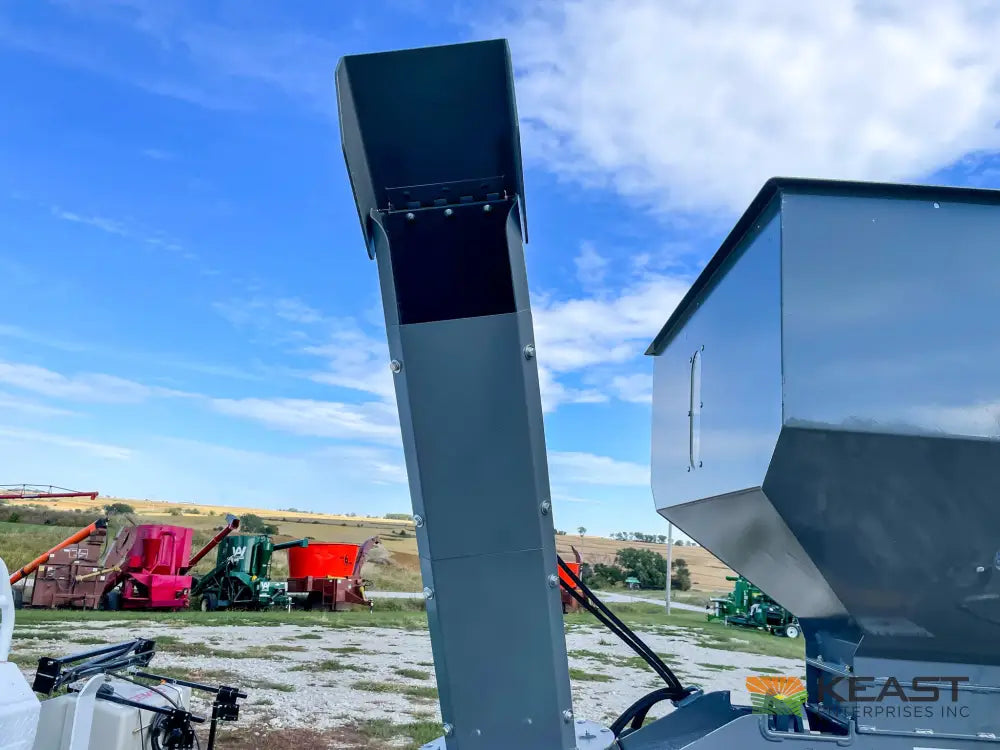 Lankota Corn Cracker Hammer Mill - Up to 2,600 BPH Capacity Hydraulic Chute Control Hammer Mill