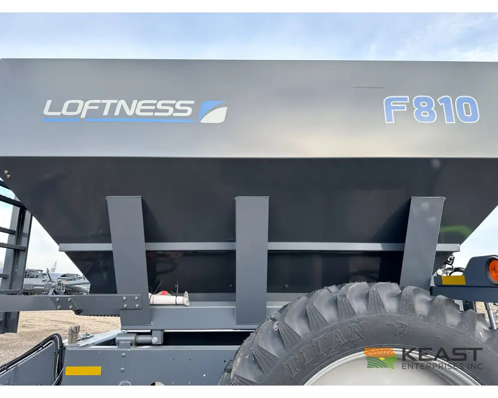 Loftness F810 Fertilizer Spreader - 8-Ton Capacity Rate Control Module Scales Fertilizer Spreaders